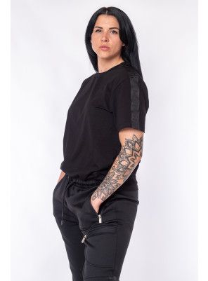 Mungra Taped T-Shirt – Black/Black